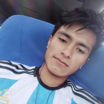 Babysitting job in Santa Cruz: babysitting job Luis