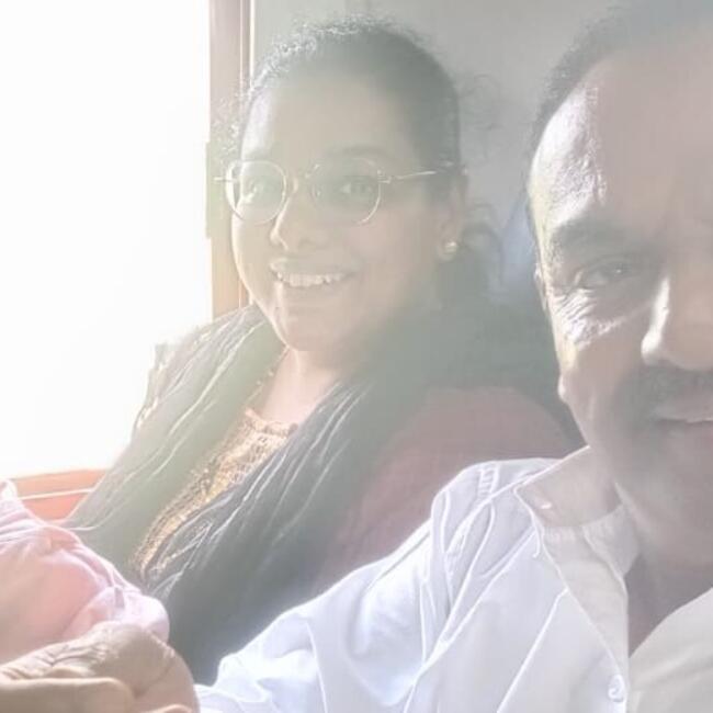 बंगलौर में बेबीसिटिंग की नौकरी: Shabana