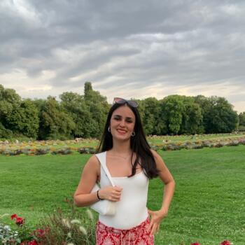 Niñera Vilanova i la Geltrú: Dèlia