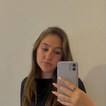 Babysitter στην περιοχή Καέν: Léa