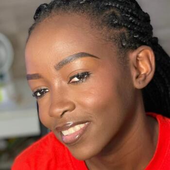 Babysitter in São Domingos de Rana: Patriciapatriciaivandra