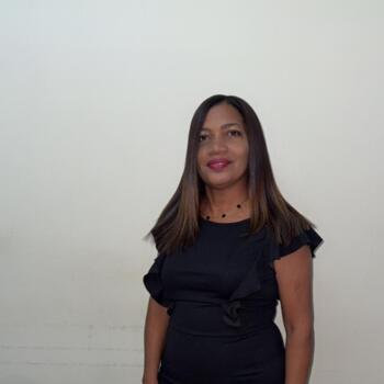 Niñera en San Pedro de Macorís: Rosa Margarita
