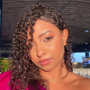 Babá em São Luís: Maria