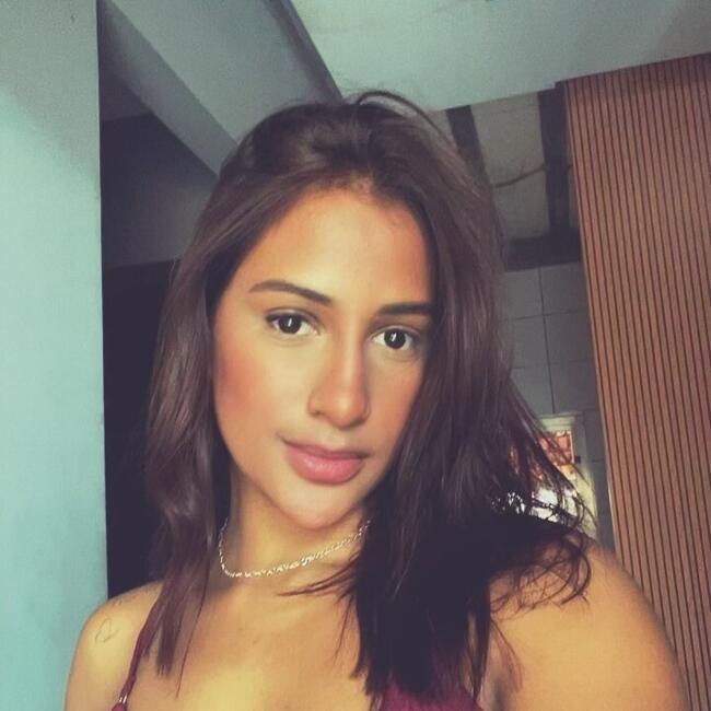 Babá em Montes Claros: Jhenifer