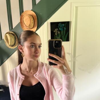 Babysitter in Rennes: Louise