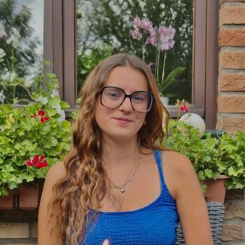 Babysitter Gesves: Eline