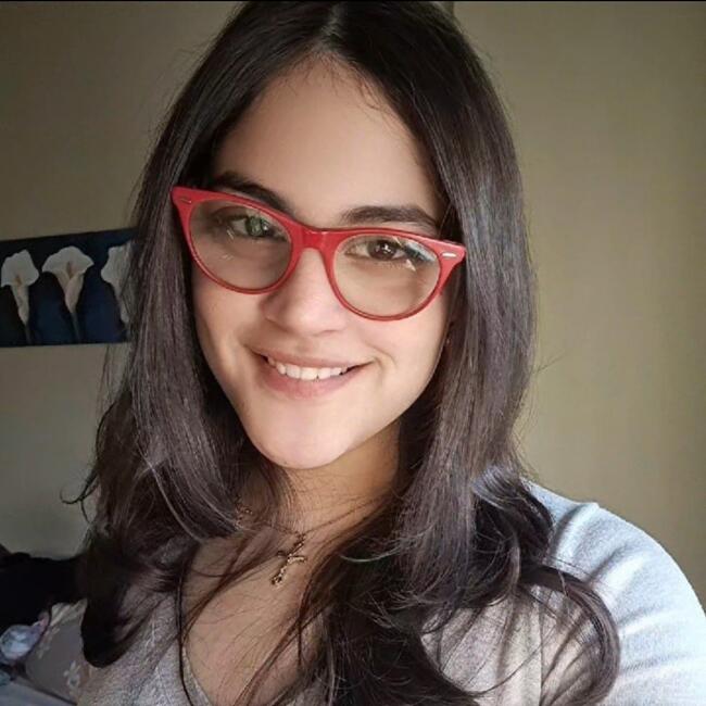 Nanny in Cerdanyola del Vallès: Nicole