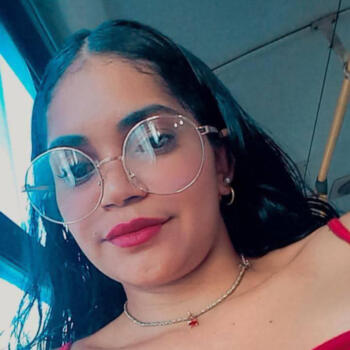 Babysitter in Paço do Lumiar (Raposa): Claudia