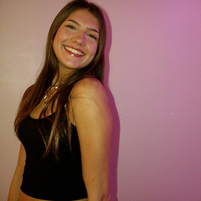 Babysitter in Douai: Solène