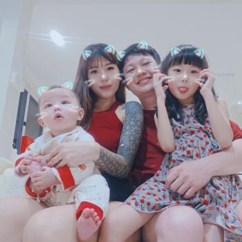 Babysitter Singapore Island: Cherry
