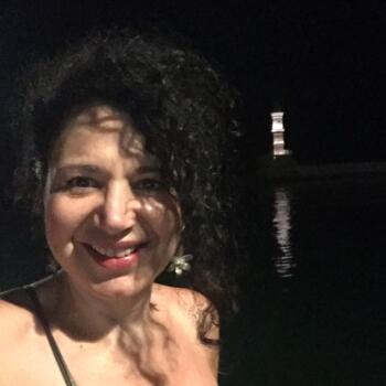 Babysitter in Glyfada: ΛΑΜΠΡΙΝΗ