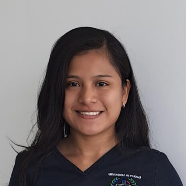 Babysitter in Panama City: Katherine