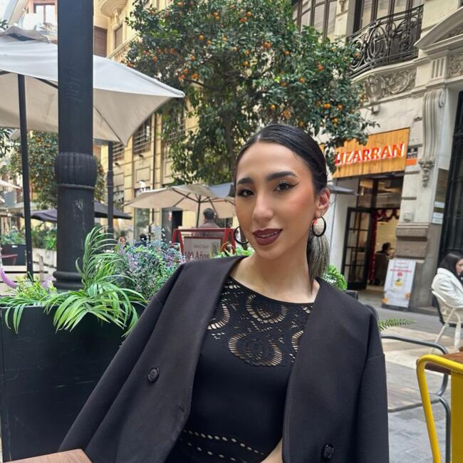 Canguro en Valencia: Ghazal