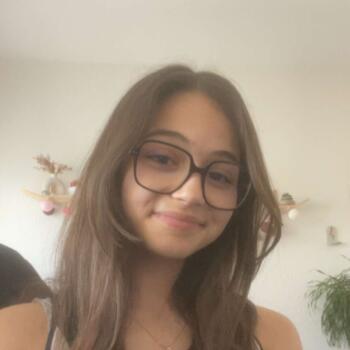 Babysitter Gradignan: Clemence