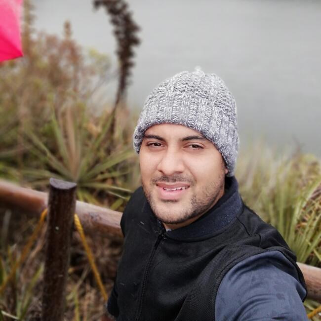 Trabajo para niñera en La Cola de San Pablo Viejo: Javier