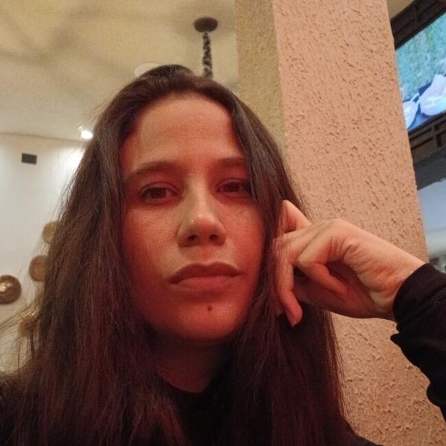 Emprego de babá em Sumaré: Bianca