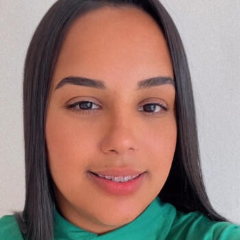 Babysitter in Alagoa Nova: Natalia
