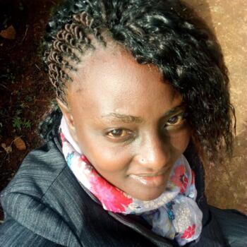 Babysitter in Nyeri: Emily