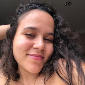 Babysitter in Jundiaí: Amanda