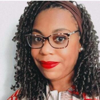 Babá em Embu das Artes: Tatiane