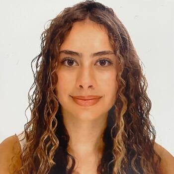 Babysitter in Vilanova i la Geltrú: María Ramos