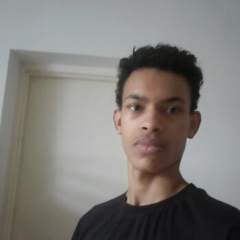 Baby-sitter Saint-Genis-Pouilly: Noah