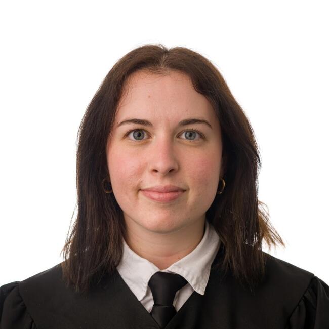 Babysitter in Cork: Maria