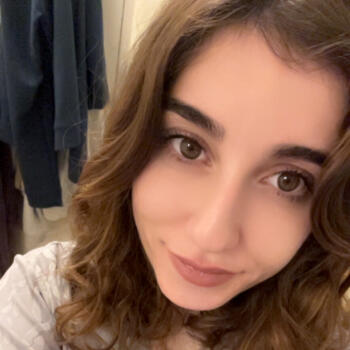 Babysitter in Vitry-sur-Seine: Kahina