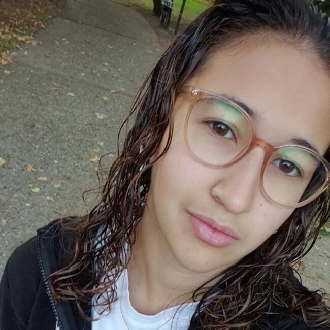 Babysitter in Taverny: Shana