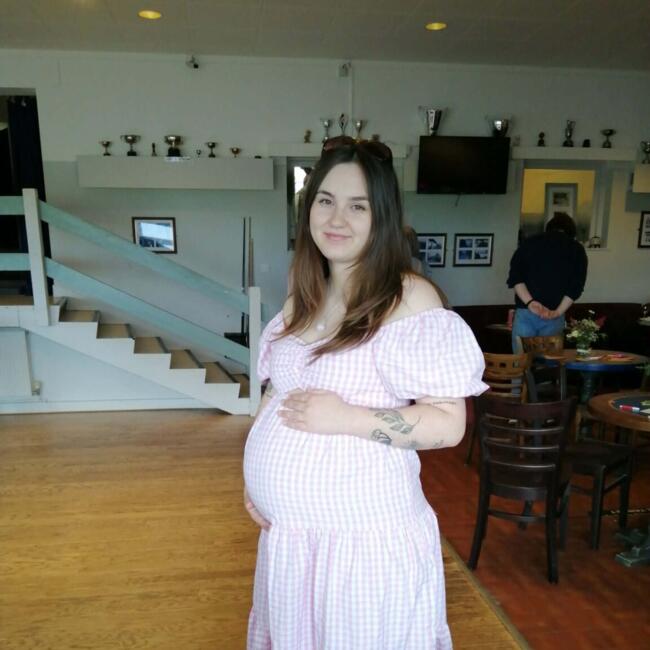 Babysitter in Stratford-upon-Avon: Jasmine