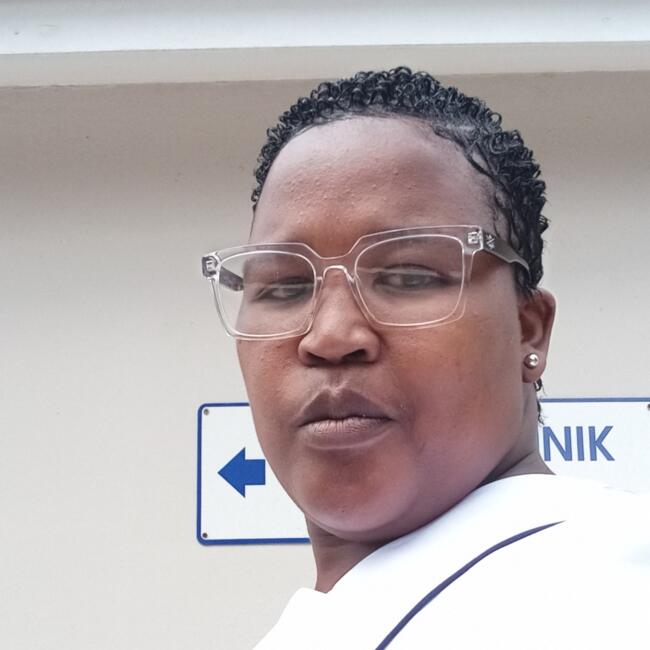 Babysitter in Port Elizabeth: Ntombothando