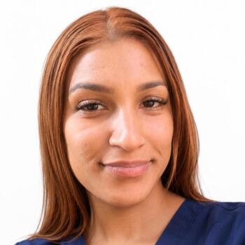 Babysitter in Newlands East: Tamika