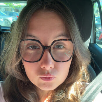 Babysitter in Caen: Anaïs