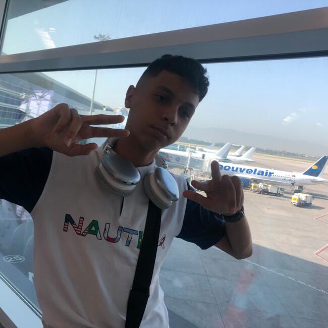 Babysitting job in Bab Ezzouar: Ghilas