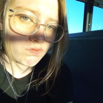 Babysitter Phoenix: Alexis