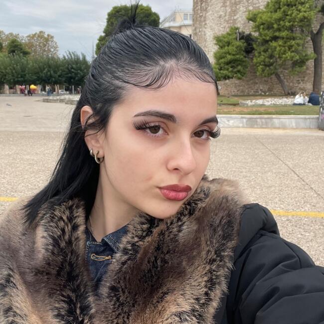 Babysitter in Thermi: Dimi