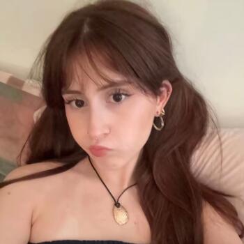 Babysitter in Norwich: Iara