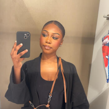 Babysitter in Reims: Jasmin