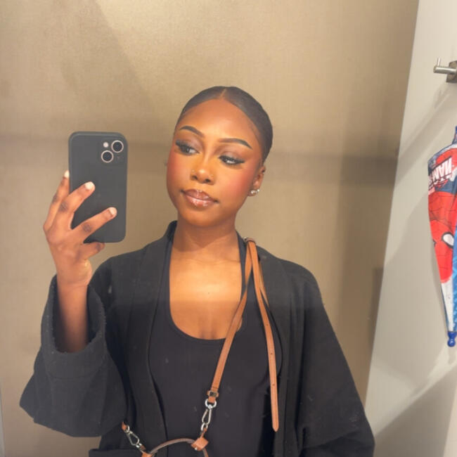 Babysitter in Reims: Jasmin