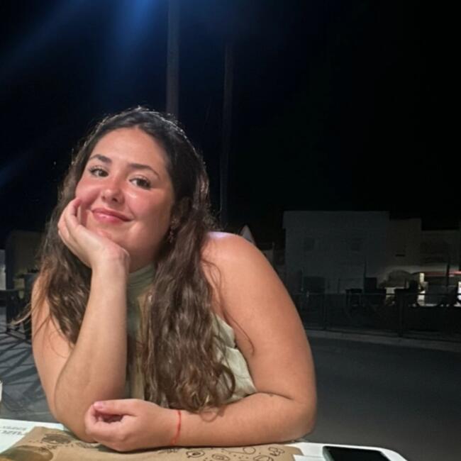 Babysitter in Espartinas: Rocio