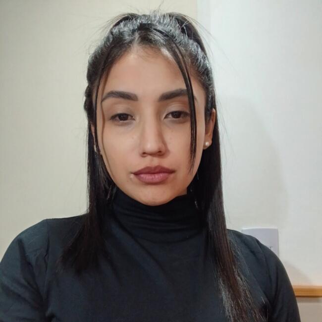 Niñera en José María Ezeiza: Daniela