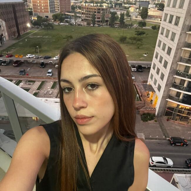 Babysitter in Santa Fe: Martina