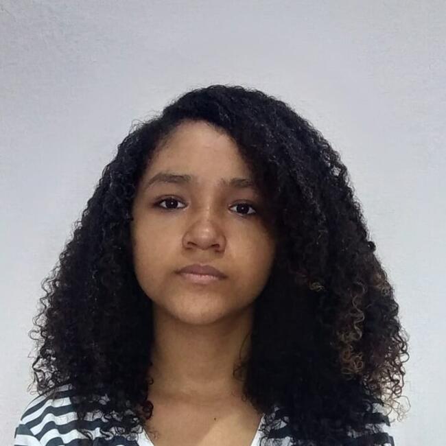 Babysitter in João Pessoa: Layssa