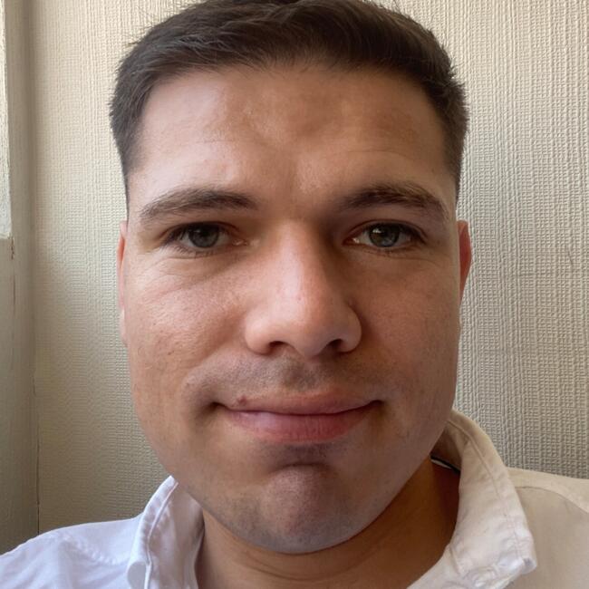 Trabajo para niñera en Viña del Mar: Daniel Toledo