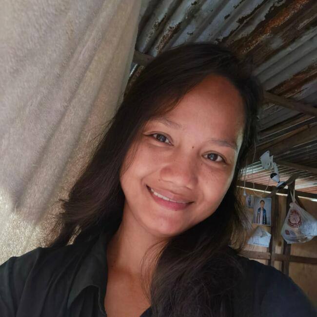 Nanny in Davao City: Mae