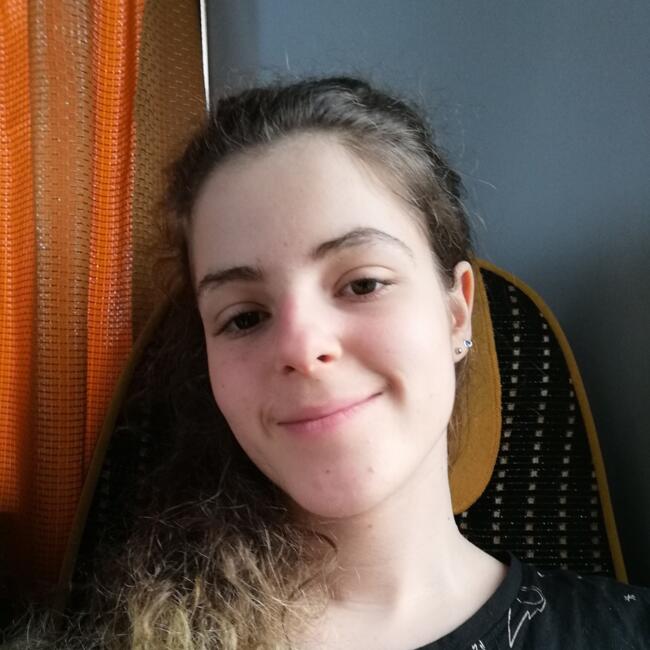 Baby-sitter in Budapest: Eszter