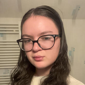 Babysitter in La Haye-Pesnel: Ludivine