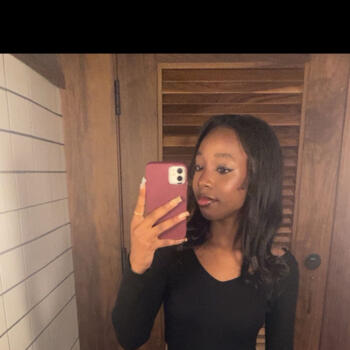 Babysitter in Burnaby: Britney