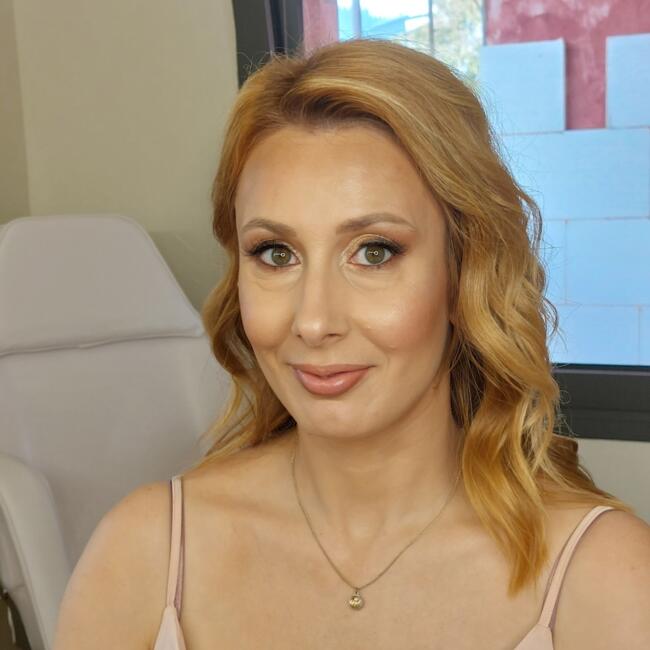 Babysitting job in Pátrai: Theoni