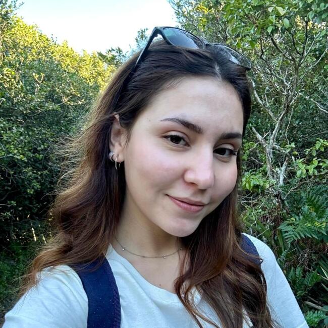 Babá em Florianópolis: Laura